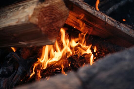 Cum funcționează o centrală termică pe lemne?